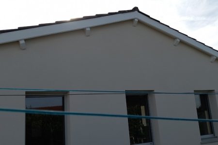 Peinture ext&eacute;rieure EL Toiture couvreur dans l'Allier et la Ni&egrave;vre
